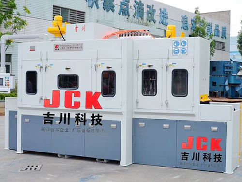 触摸屏蓝宝石玻璃湿式喷砂机