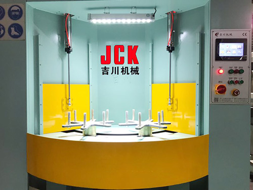 不粘锅自动喷砂机