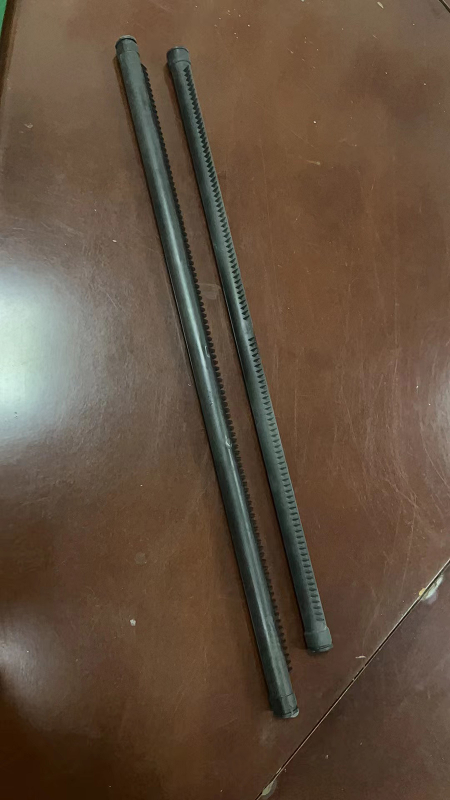 输送式双面自动喷砂机