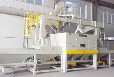 各型钢板全自动喷丸清理机